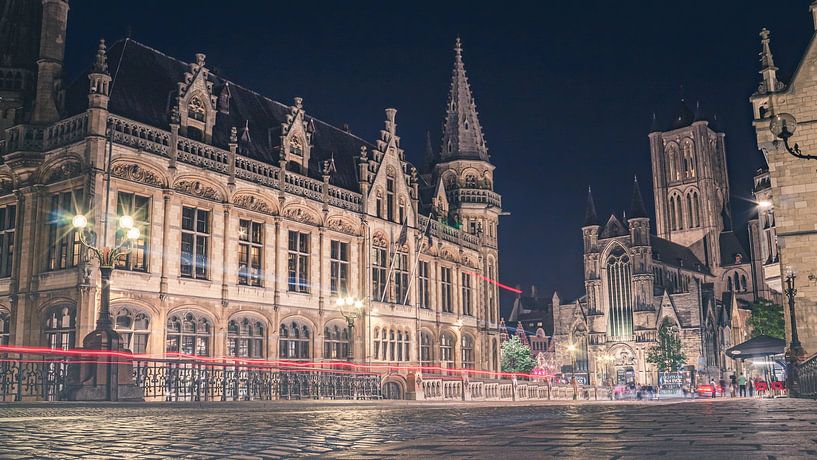 Scène nocturne de rêve au Korenmarkt de Gand I par Daan Duvillier | Dsquared Photography