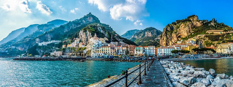 Amalfi, Italy by Teun Ruijters