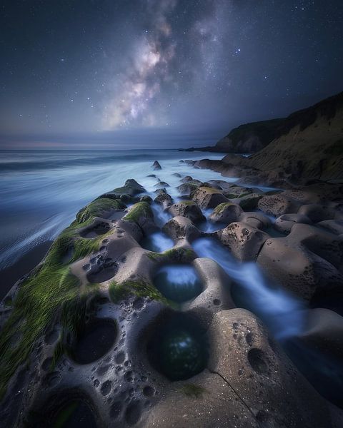 Nachtlandschaft unter Sternen von fernlichtsicht