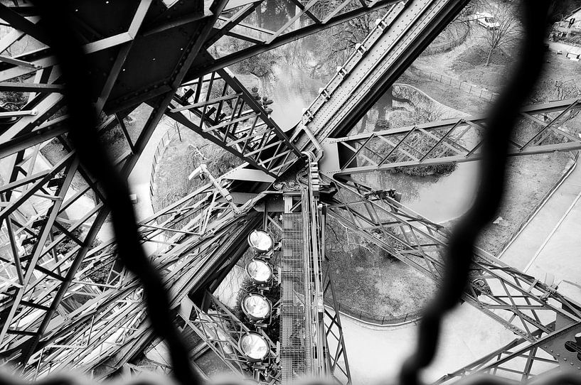 Doorkijk Eiffeltoren par Cynthia van Diggele