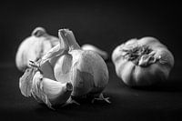 Macro de l'ail en noir et blanc