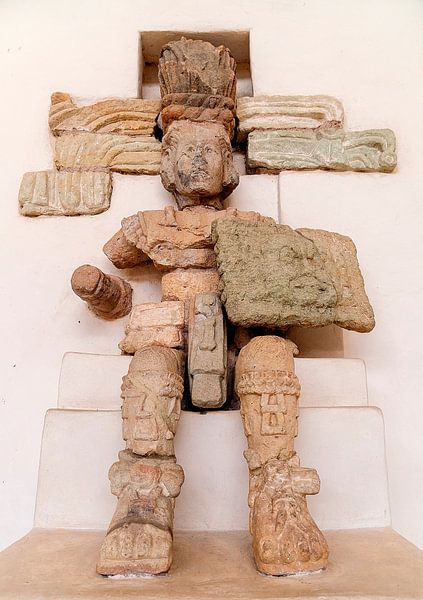 Honduras: Copán (Los Sapos) by Maarten Verhees