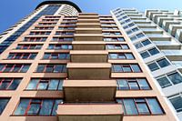 Gevelbalkontrap in stijl