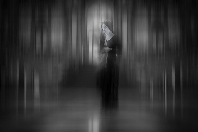 Mysterious woman by Greetje van Son
