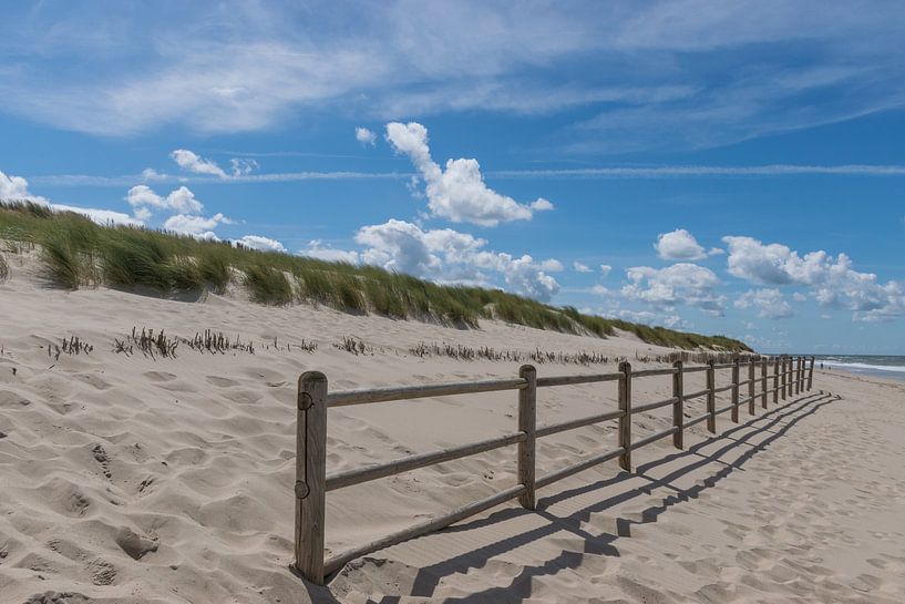 Plage et dunes par une belle journée d'été par Patrick Verhoef