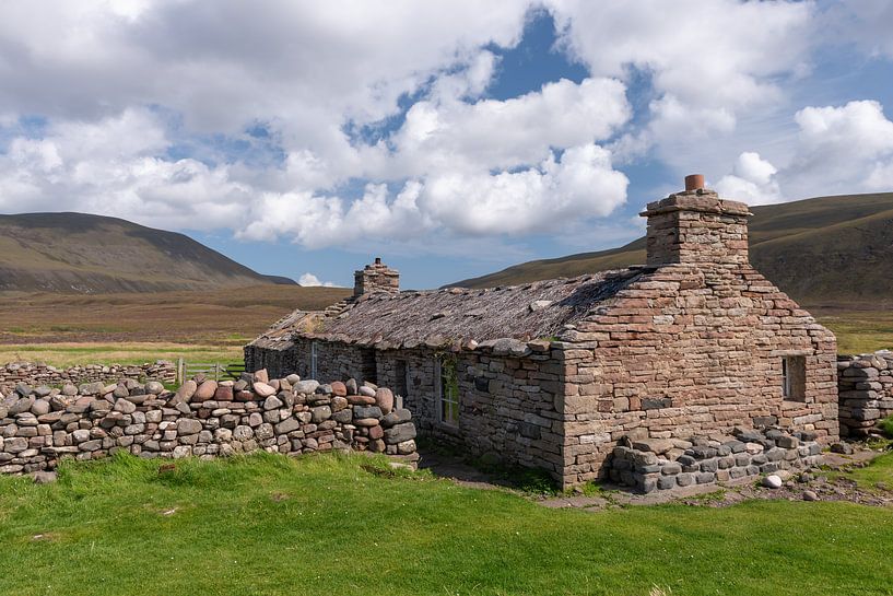 Cottage auf Hoy (Orkney-Inseln) von André van der Meulen