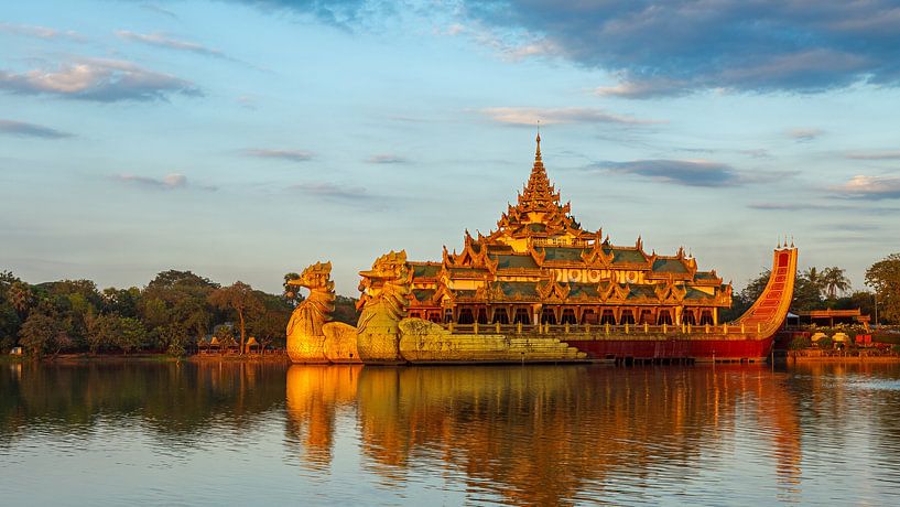 The Royal Barque in Yangon by Roland Brack