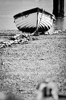 Rowing boat on the chain 