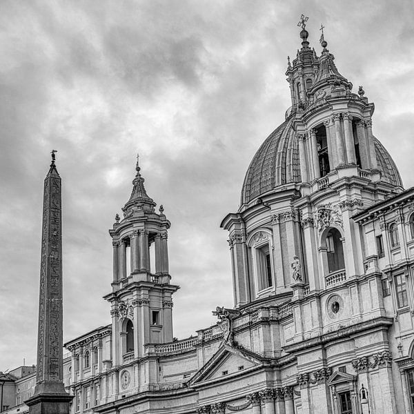 Rome - Piazza Navona - Sant'Agnese in Agone - B&amp;W von Teun Ruijters