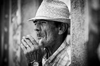 Portret van een man in Portugal