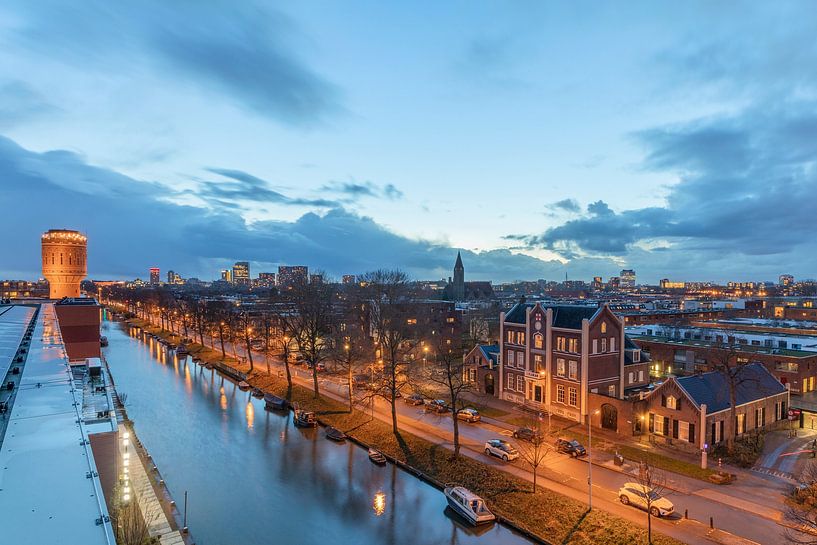 Stadsgezicht Utrecht, Vaarsche Rijn, Watertoren Heuveloord, Rotsoord, Rivierenwijk by Russcher Tekst & Beeld