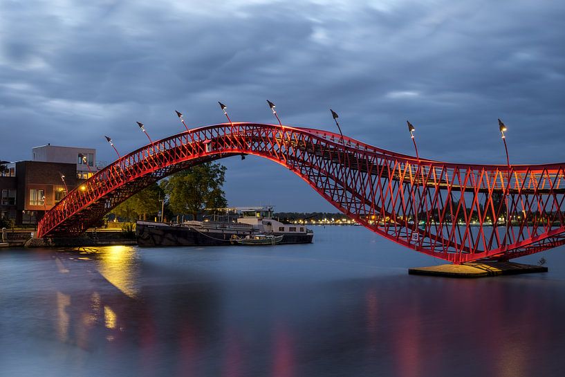 Amsterdamse Pythonbrug van Arno Prijs