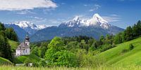 Kirche vor Watzmann in Berchtesgaden