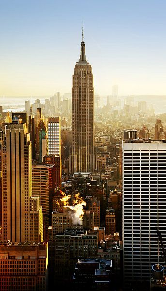 Empire State Building au lever du soleil, Manhattan, New York City, USA par Roger VDB