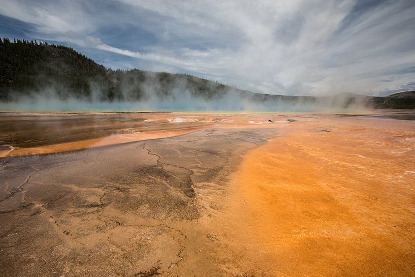 Prismatic spring in Yelowstone van De wereld door de ogen van Hictures