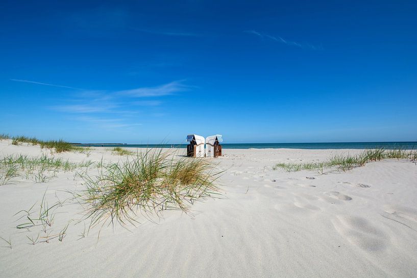 two white-brown beach chairs on the beach in Prerow by GH Foto & Artdesign