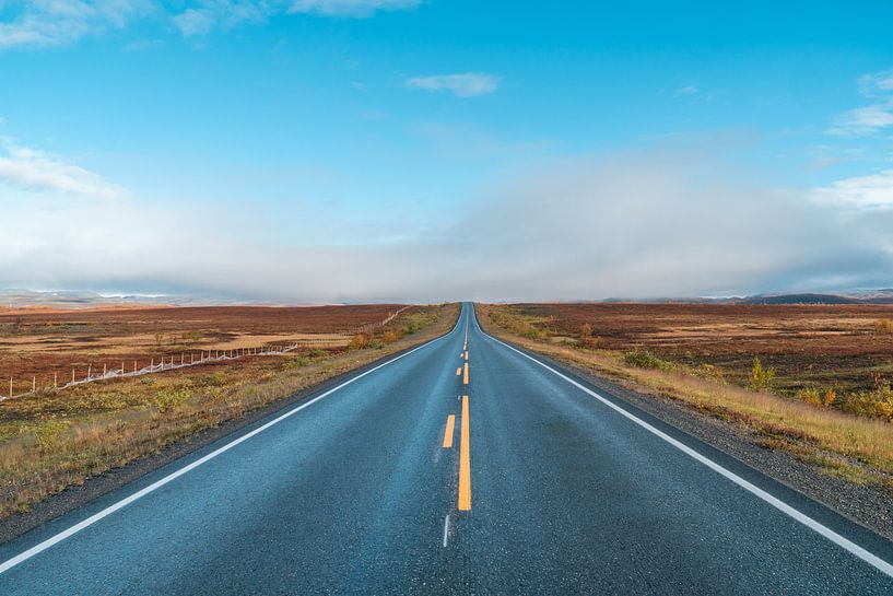 Way to the end of the world. by Axel Weidner