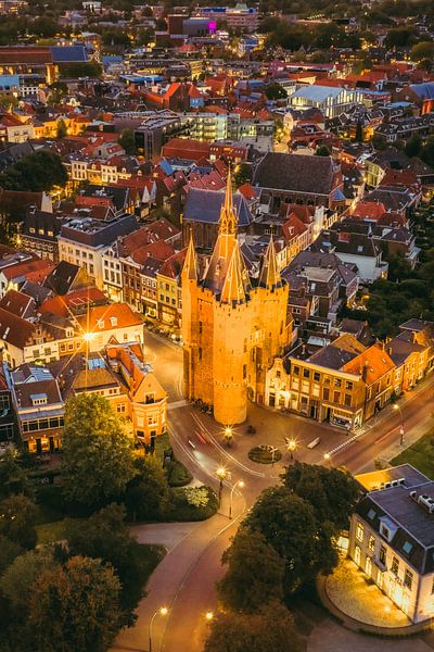 Sassenpoort-Tor in Zwolle im Stadtzentrum Abendansicht von Sjoerd van der Wal Fotografie