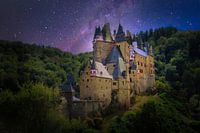 Burg Eltz avec un ciel étoilé