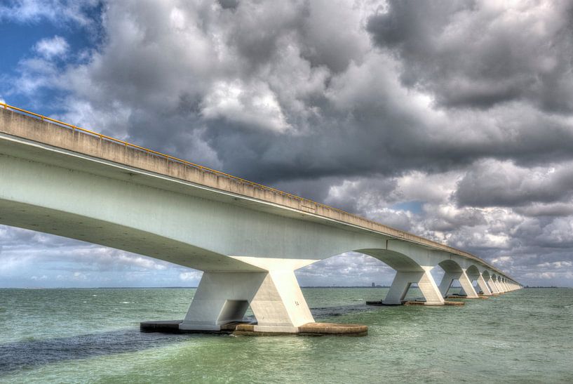 HDR Zeelandbrug von W J Kok