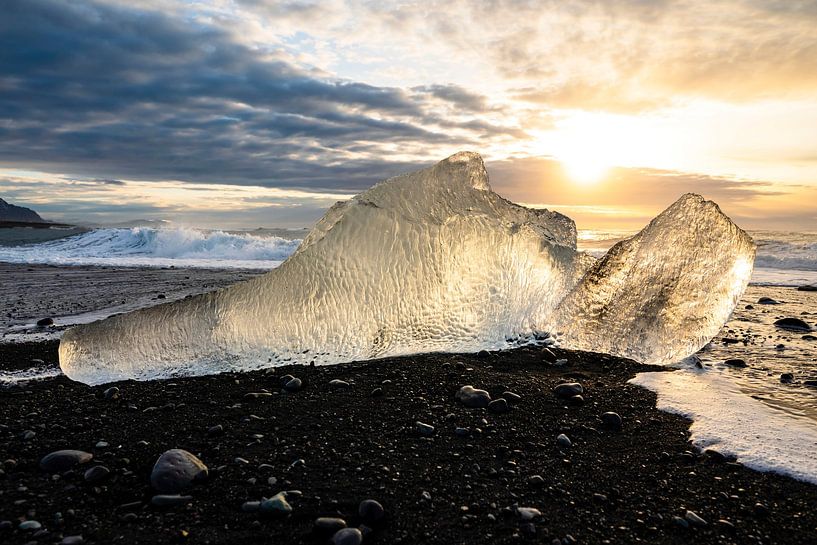 Iceberg échoué à Diamond Beach, Islande par ViaMapia