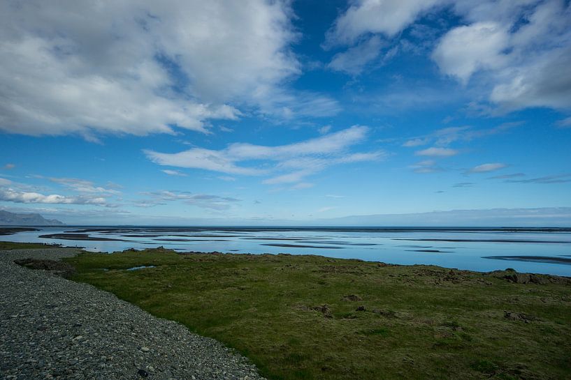 Iceland - Reflecting water of ocean at coast of southern iceland by adventure-photos