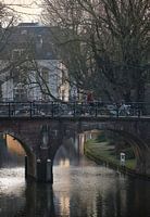 Radfahrer in der Nachmittagssonne - Geertebrug / Oudegracht - Utrecht