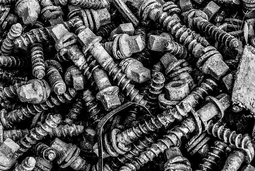 Rostige Schrauben von Norbert Sülzner