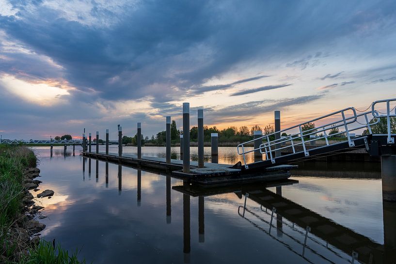 Boring sluice in the Oude Maasje by Eugene Winthagen