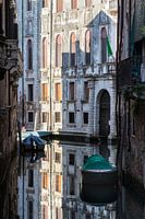 Spiegelung im Kanal Venedig