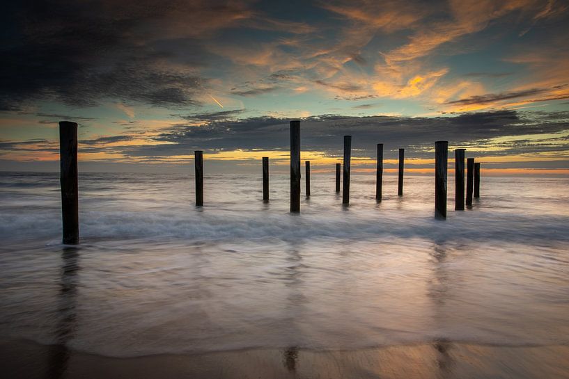 Wolken über dem Palmendorf von peterheinspictures