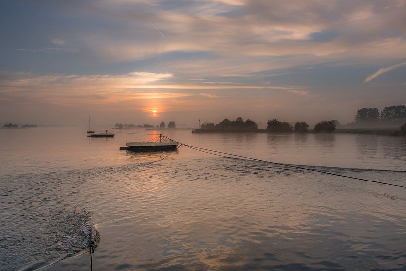 gierponten bij pontje Eck en Wiel Nederrijn par Moetwil en van Dijk - Fotografie