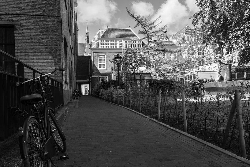 Leiden klooster zwart wit par Tessa Louwerens