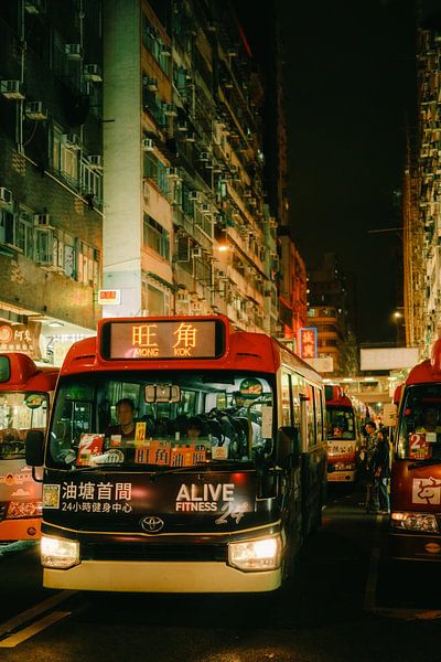 Mong Kok by night: energy and everyday life in Hong Kong by NZME Photography