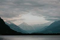 Schweizer See in den Alpen