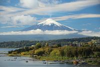 Blick auf Lago und Volcán Villarrica in Chile, in der Nähe von Villarrica und Pucón