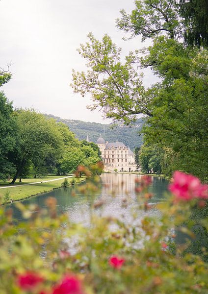 Château de Vizille - Französischer Fotodruck | Verträumte Burg Wandkunst von MelCaptures
