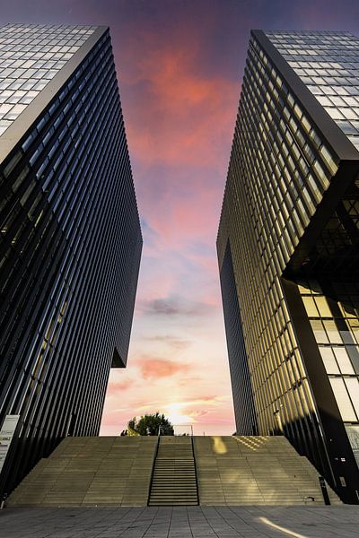 Facade Hotel Hyatt Regency in Düsseldorf Medienhafen with evening glow by Dieter Walther