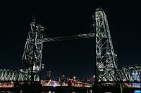 Rotterdam, die Skyline unter dem Sternenhimmel.