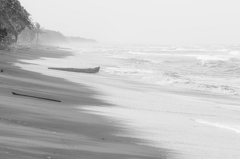 Verlaten strand par Jolanda van Straaten