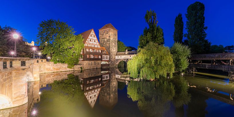 La vieille ville de Nuremberg la nuit par Werner Dieterich
