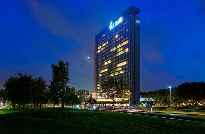 Elektrotechnisches Gebäude der Technischen Universität Delft von Anton de Zeeuw