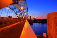 "Sur le pont Van Brienenoord.
