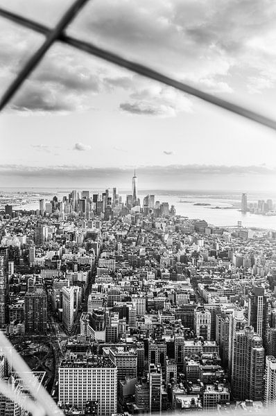 New York City Skyline  - Freedom Tower - Black and White  par Rob van der Voort