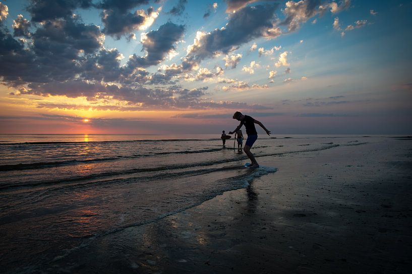 Le skimboard dans le surf par Rob Donders Beeldende kunst