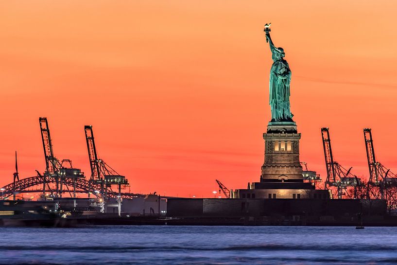 Statue of Liberty New York - USA by Achim Thomae Photography