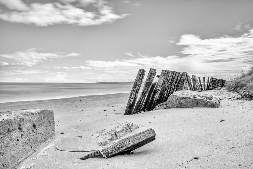 Omaha Beach Dday by Rob van der Teen
