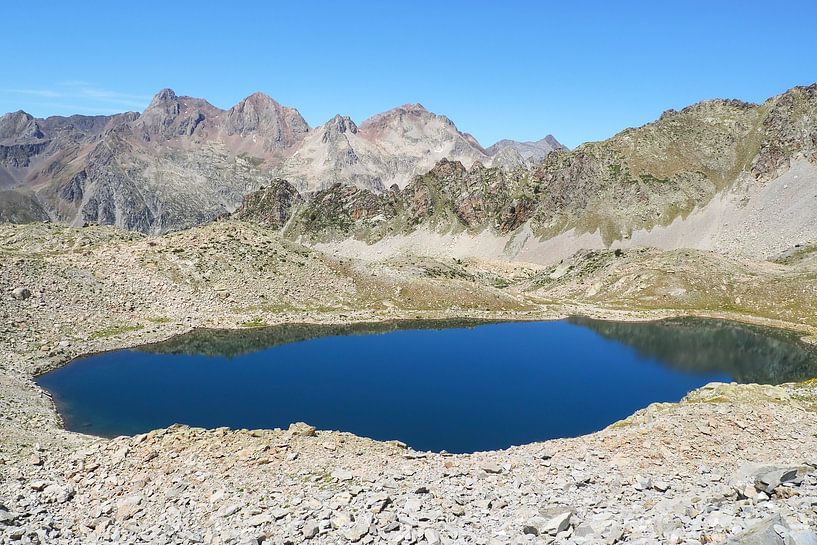 HRP &amp; GR11: wild Pyrenees, adventure and pure mountains. Buy impressive nature photography as a canvas or wall mural now - freedom on the trails of the Alpine paths. by Miriam Schwarzfischer Fotografie