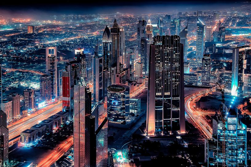 Dubai by Manjik Pictures