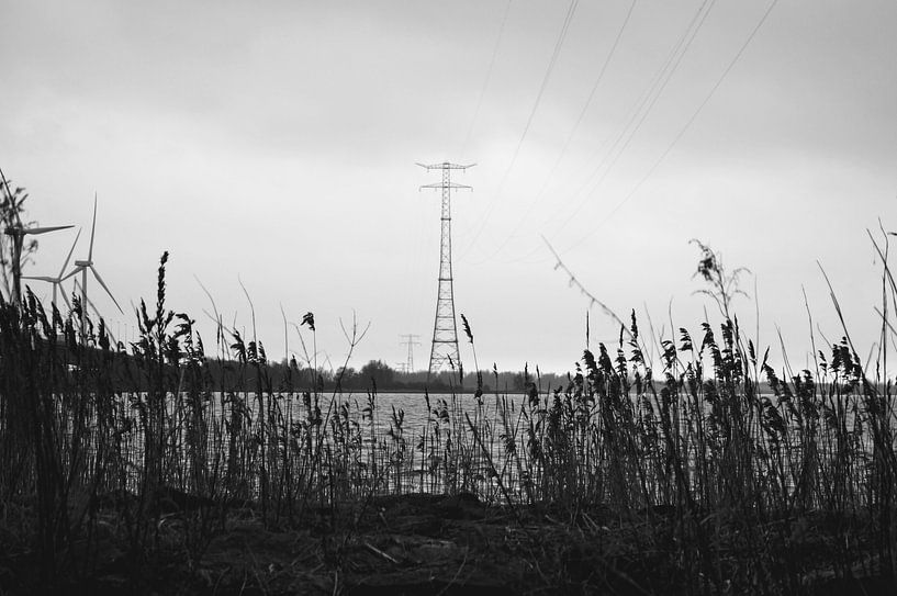 Zwart Wit Water von Esther Tonnaer